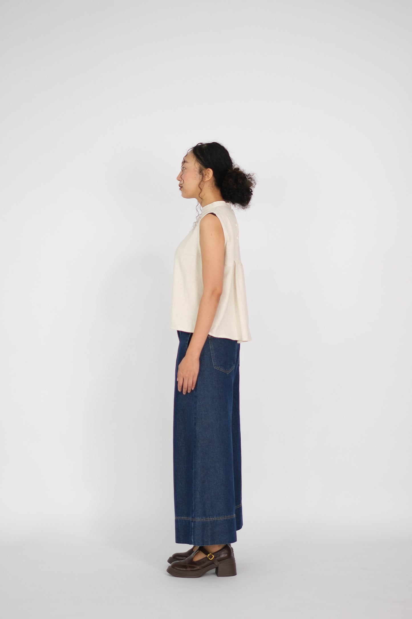 back-gathered sleeveless top