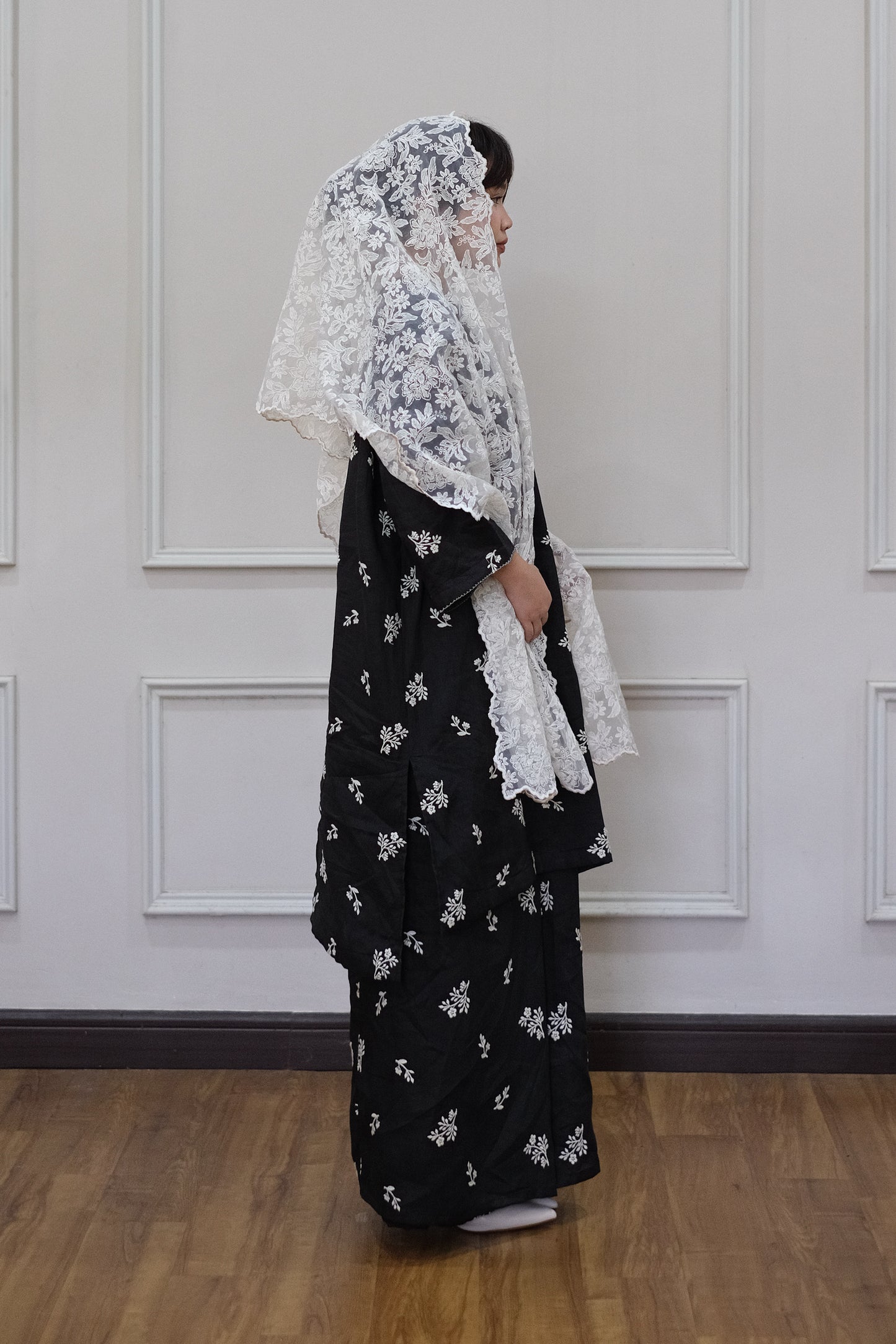 kurung labuh.
