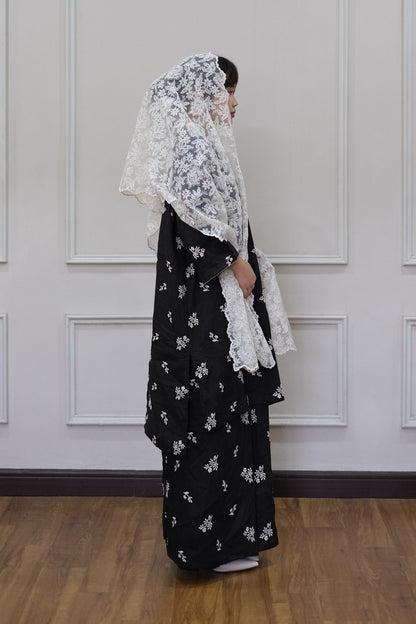 kurung labuh.