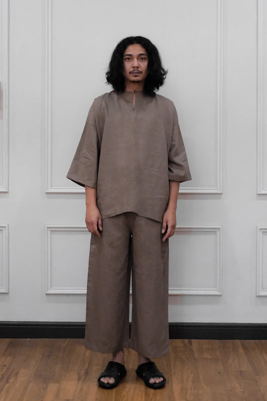 baju melayu.