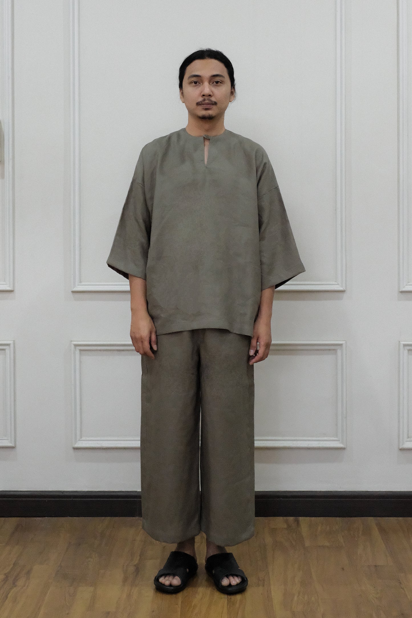 baju melayu.