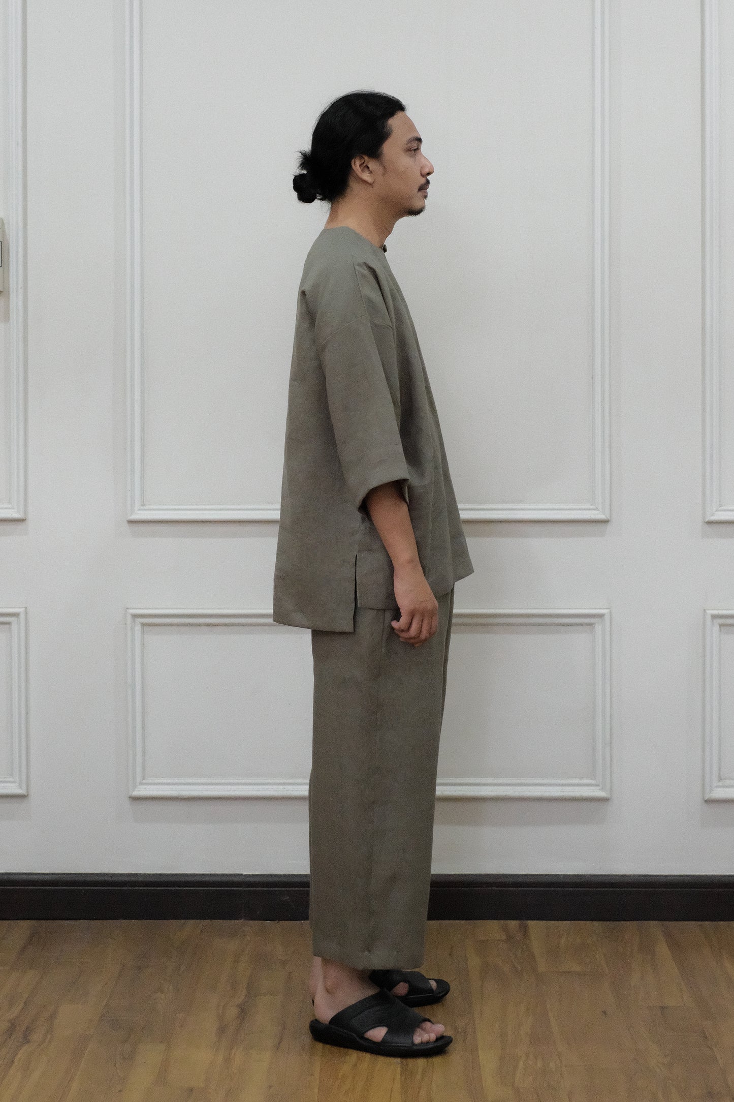 baju melayu.