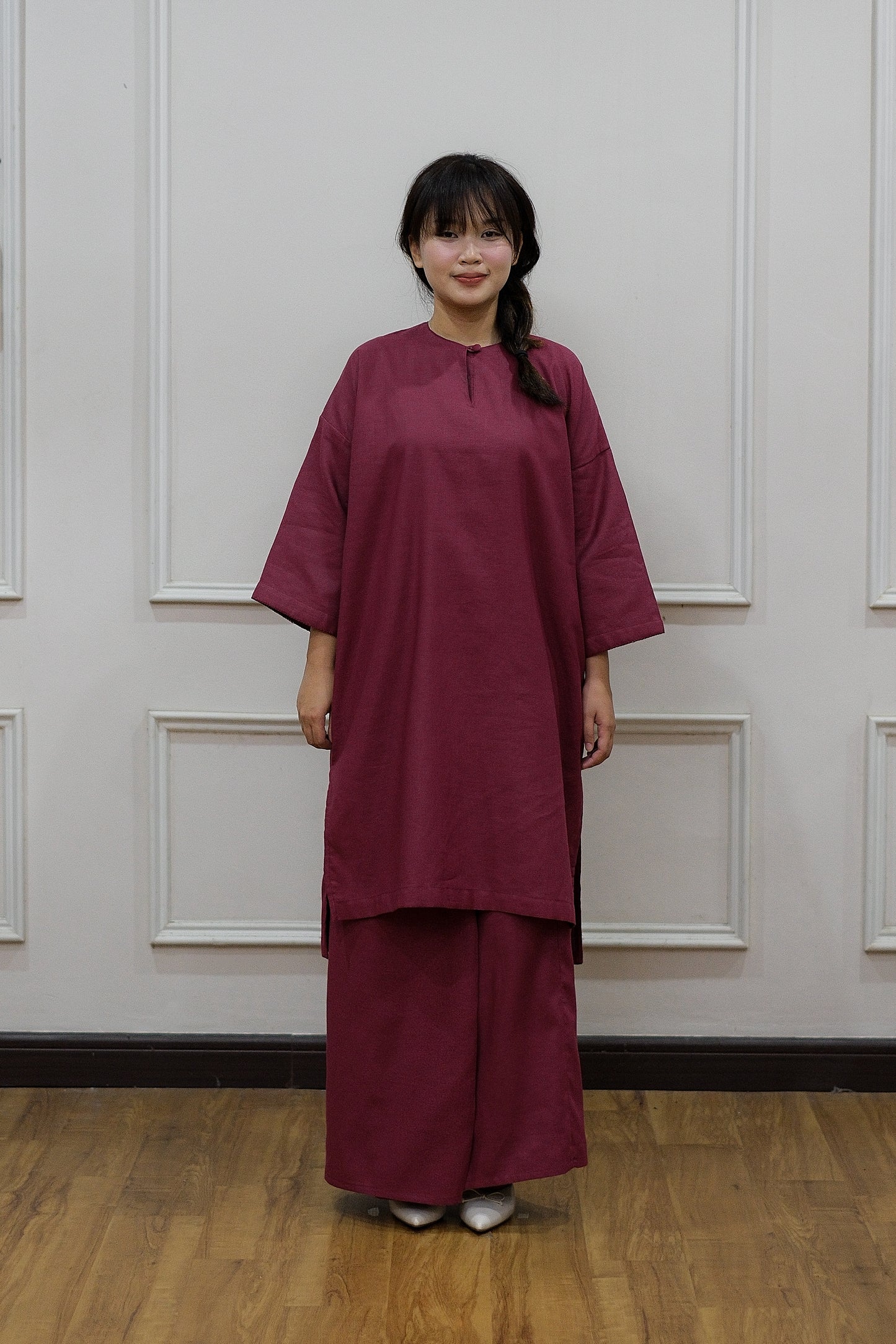 kurung labuh.
