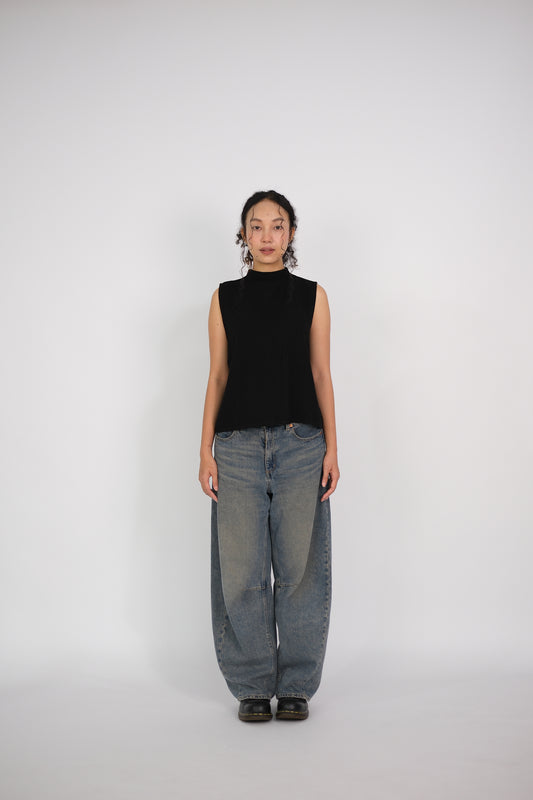 back-gathered sleeveless top